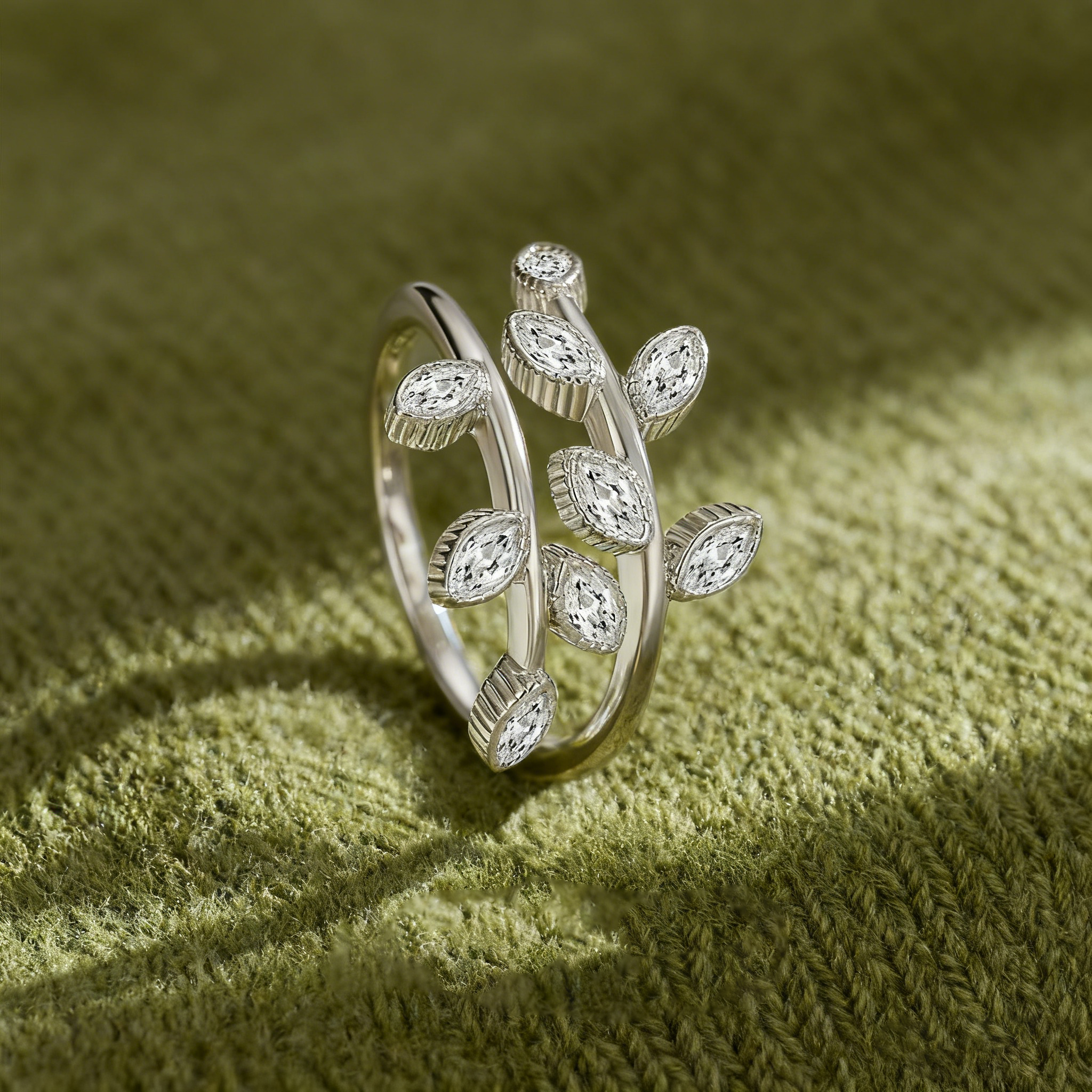 Leaf Motif Zircon Ring – S925 Silver, Vitality & Elegance