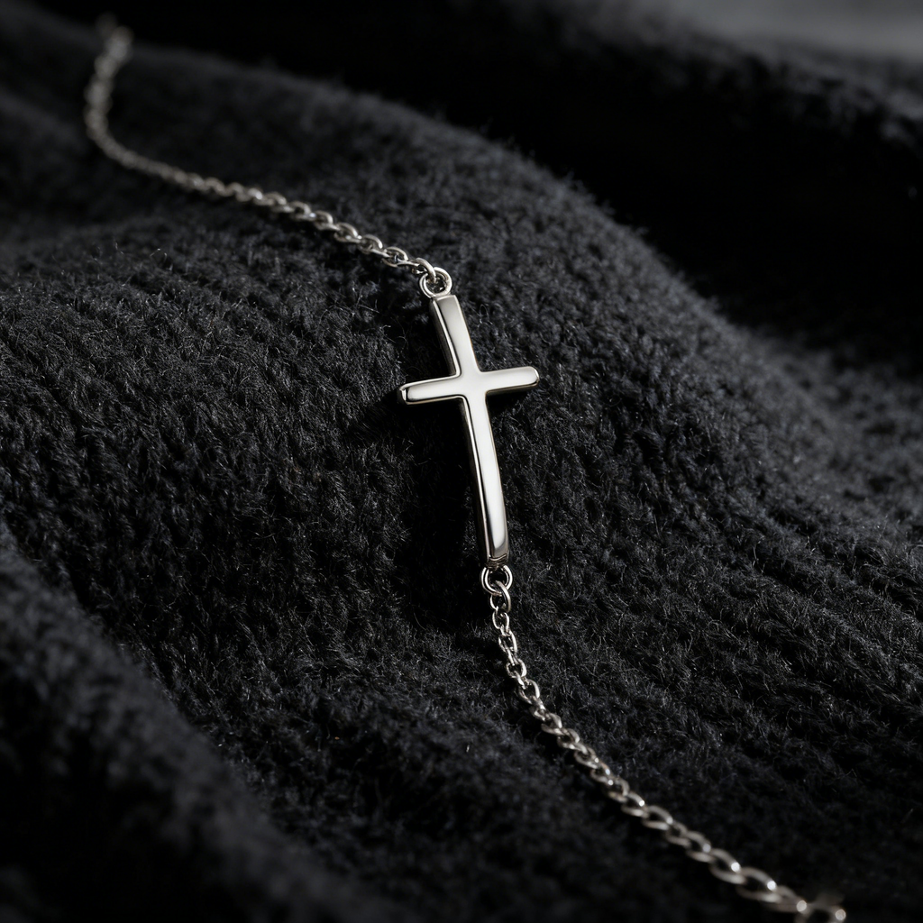 Cross Zircon Bracelet – S925 Silver Symbol of Faith & Protection